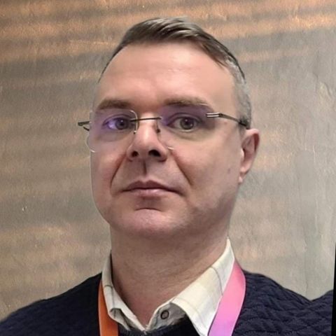 Rodrigo Lenz